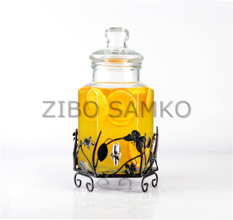 Beverage dispenser with metal base