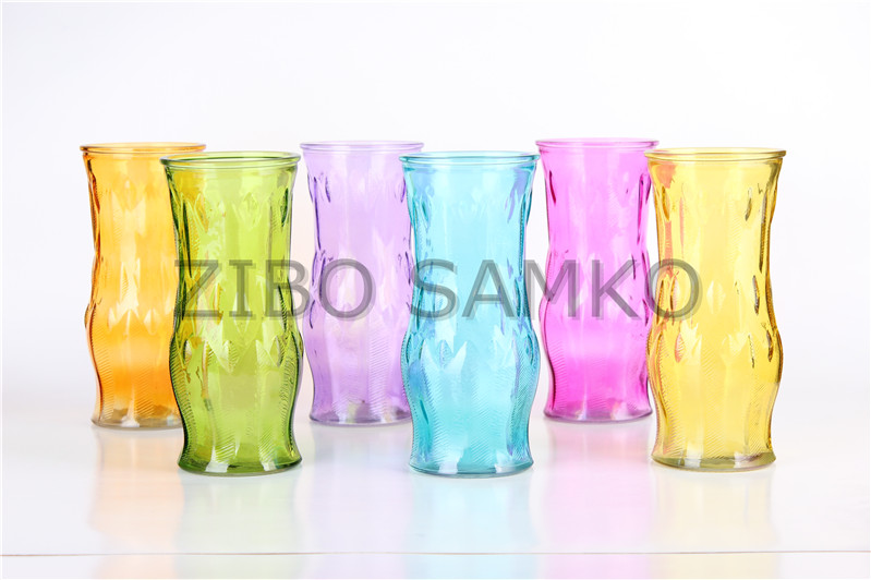 Glass vase