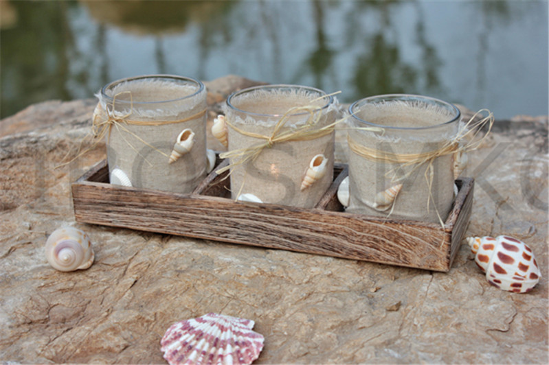 Votive holder set with wooden base